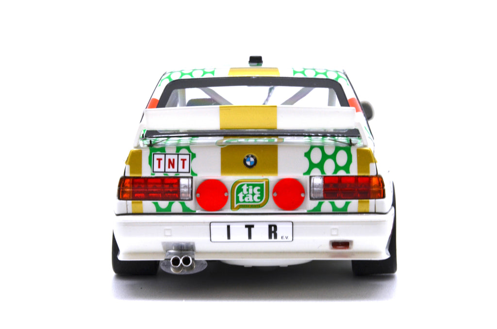 BMW M3 E30 Tic Tac Tauber Team für Beemax