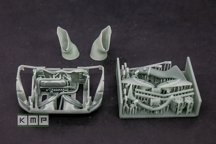 Transkit Fiesta WRC+ Engine Bay Belkits 1:24