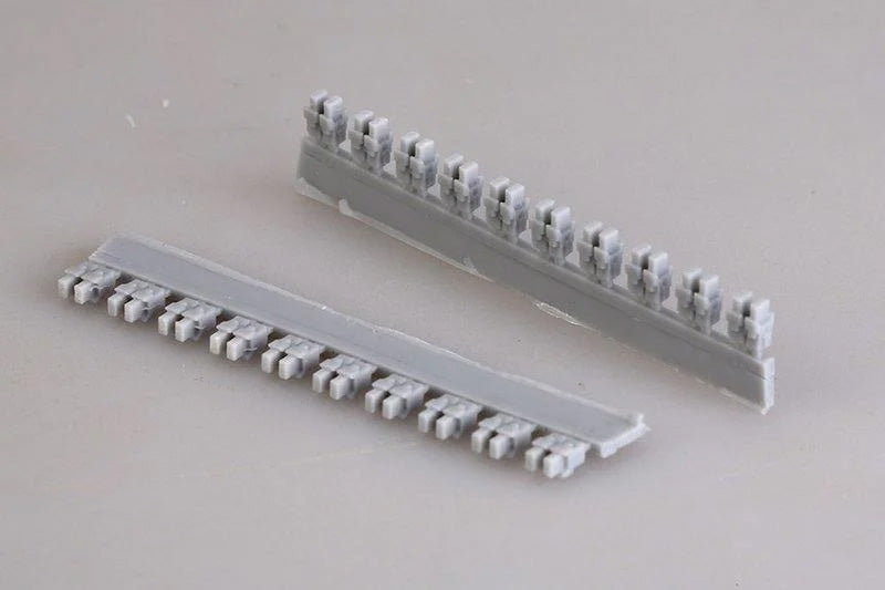 1/12 Electronic plugs (f)