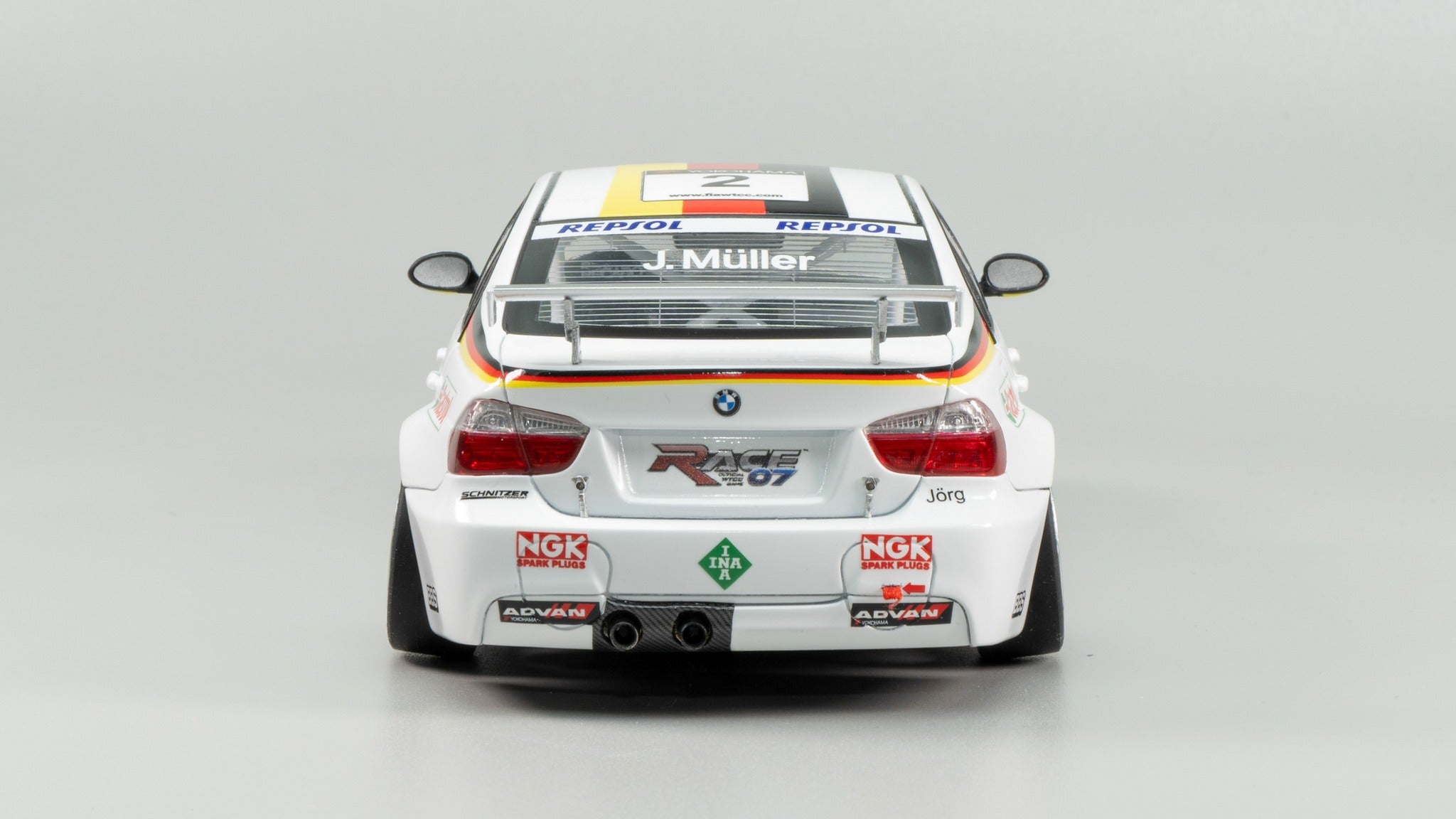 BMW 320si (E90) 1:24 WTCC Brands Hatch