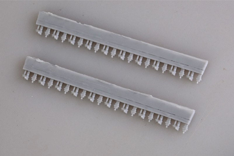 1/12 Electronic Plugs (B)