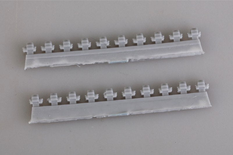 1/12 Electronic Plugs (G)